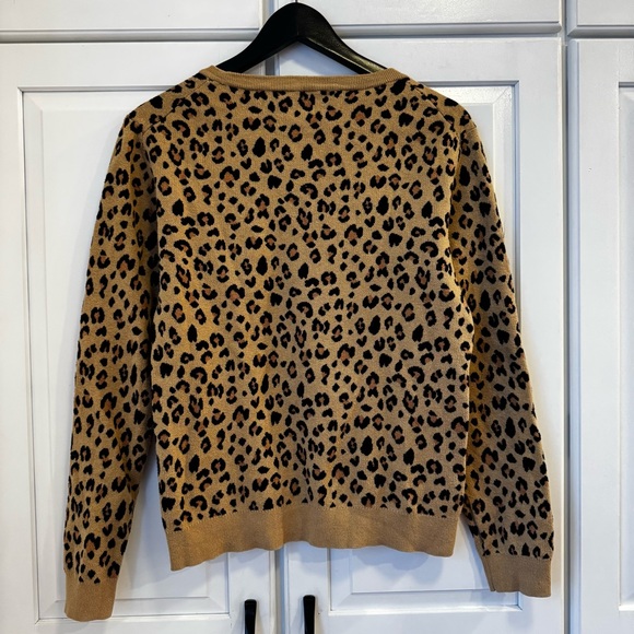 J. Crew Teddie 100% Cotton Sweater Leopard Print Sweater. Size M. - Picture 2 of 9